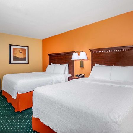 Hampton Inn & Suites Sacramento-Elk Grove Laguna I-5 Esterno foto