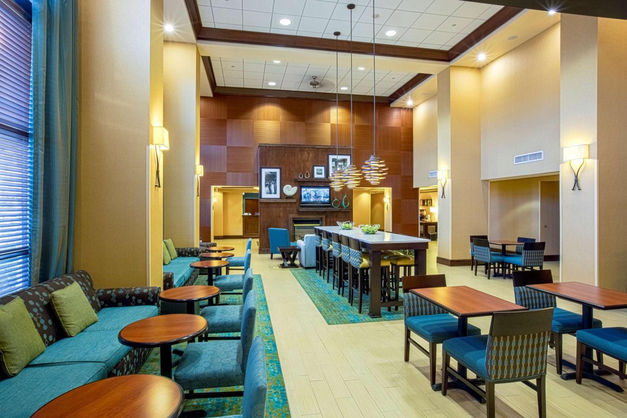 Hampton Inn & Suites Sacramento-Elk Grove Laguna I-5 Esterno foto